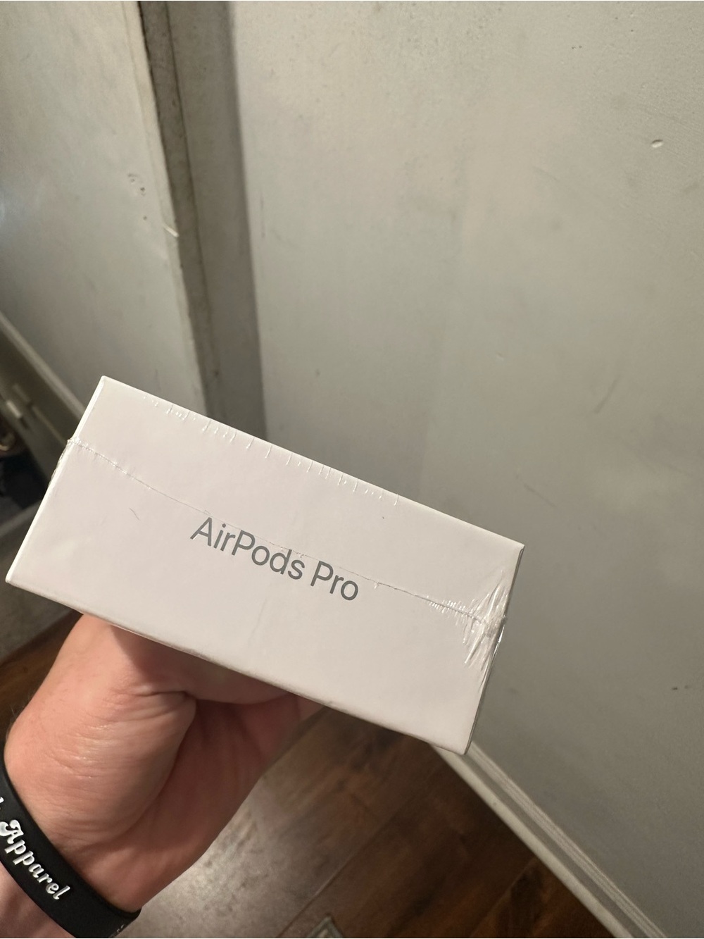 Air Pod Pro Gen 2 Bundle - Picture 3 of 7